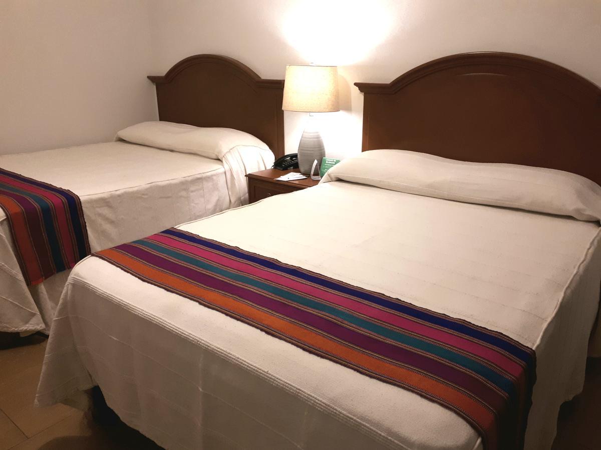 Hotel La Casona De Don Jorge Колима Екстериор снимка